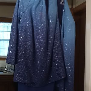 BRAND NEW WOMAN 3 PIECE OUTFIT